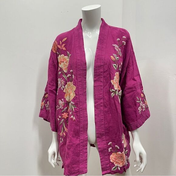 Johnny Was
Vienna Linen Kimono - Picture 3 of 8